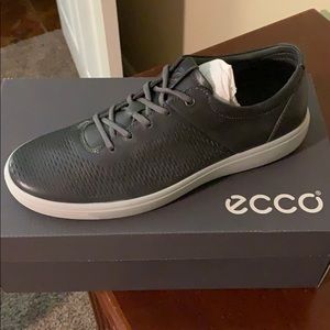 Ecco shoes